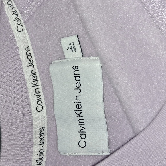 Calvin Klein Light Purple Logo Crewneck Sweatshirt - Picture 2 of 7